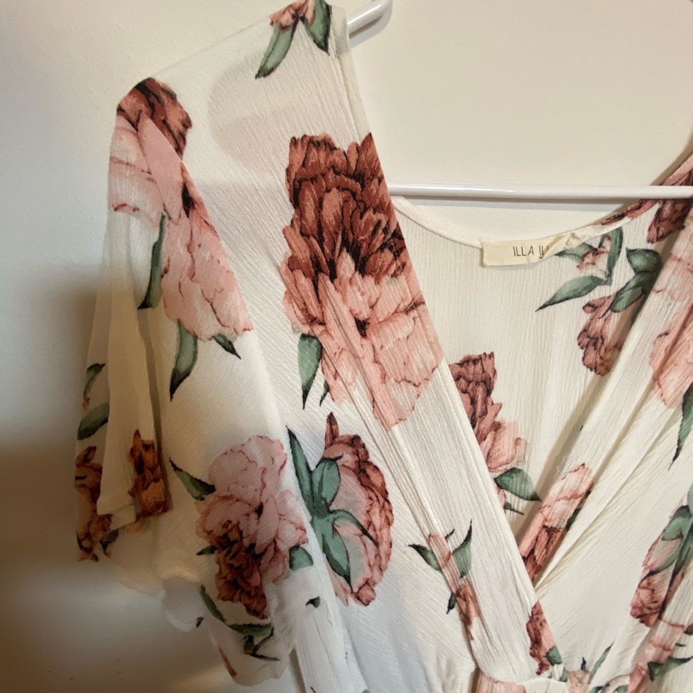 NWOT Floral dress
